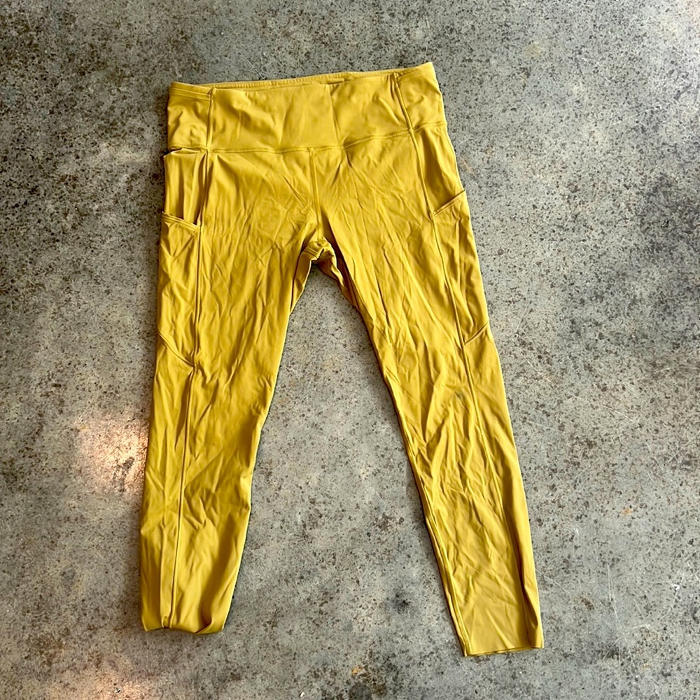 Lululemon Fast and Free 25in leggings